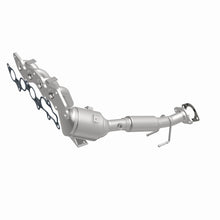 Load image into Gallery viewer, MagnaFlow Exhaust Products 5631186 California CARB Manifold Catalytic Converter for Select Ford C-Max