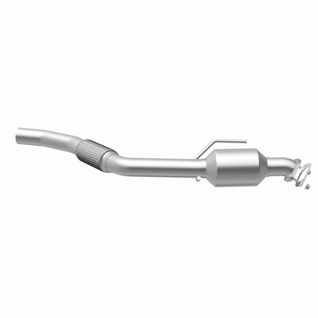 MagnaFlow Exhaust Products 280238 OEM Grade Direct-Fit Catalytic Converter for Select Ford Explorer