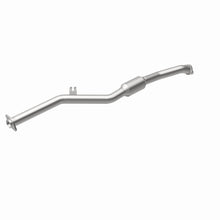 Load image into Gallery viewer, MagnaFlow Exhaust Products 5491621 California CARB Direct-Fit Catalytic Converter for Select Subaru Forester