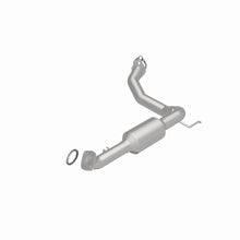 Load image into Gallery viewer, MagnaFlow Exhaust Products 5592697 California CARB Direct-Fit Catalytic Converter for Select Lexus GX470, Toyota 4Runner