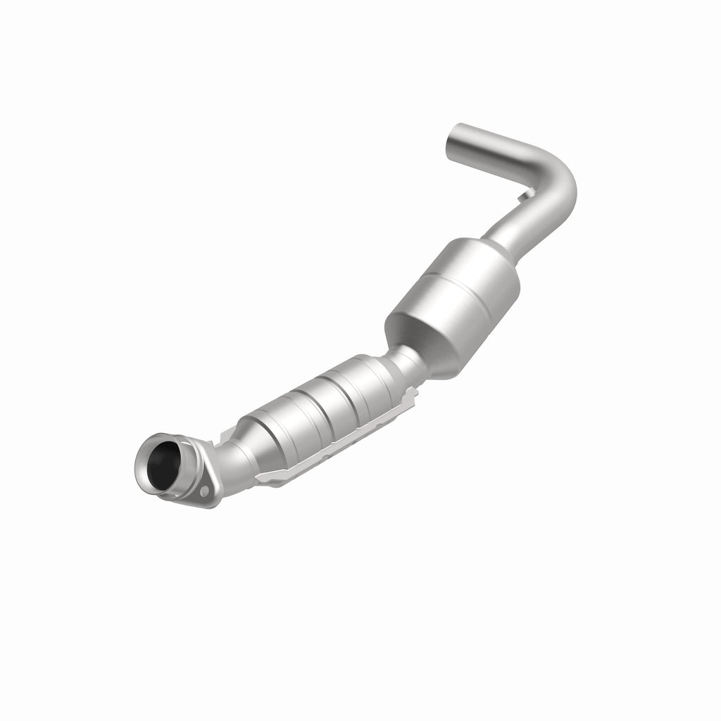 MagnaFlow Exhaust Products 51311 OEM Grade Direct-Fit Catalytic Converter for Select Ford E-150, Ford E-150 Club Wagon, Ford E-250