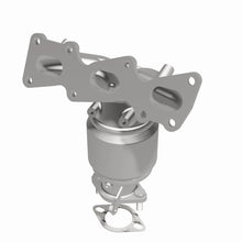 Load image into Gallery viewer, MagnaFlow Exhaust Products 52782 OEM Grade Manifold Catalytic Converter for Select Kia Sedona