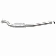 Load image into Gallery viewer, MagnaFlow Exhaust Products 5592966 California CARB Direct-Fit Catalytic Converter for Select Chevrolet Colorado, GMC Canyon, Hummer H3, Isuzu i-290, Isuzu i-370
