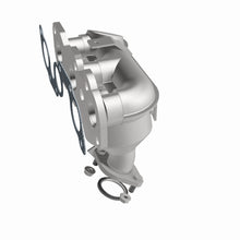 Load image into Gallery viewer, MagnaFlow Exhaust Products 452136 California CARB Manifold Catalytic Converter for Select Toyota Avalon