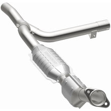 Load image into Gallery viewer, MagnaFlow Exhaust Products 49622 OEM Grade Direct-Fit Catalytic Converter for Select Ford F-150, Ford F-150 Heritage