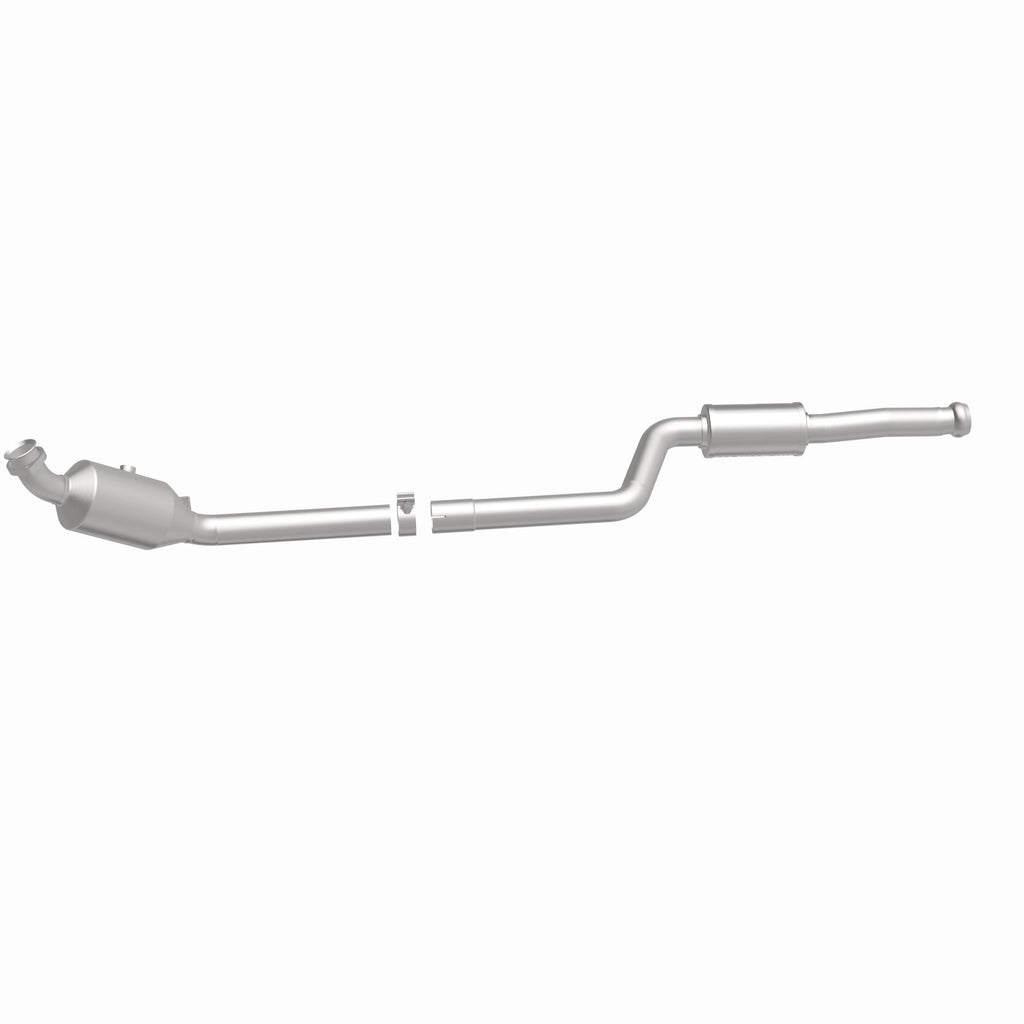 MagnaFlow Exhaust Products 21-497 OEM Grade Direct-Fit Catalytic Converter for Select Mercedes-Benz C300