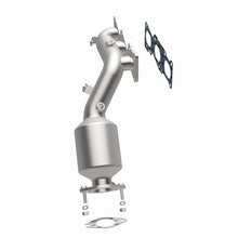 Load image into Gallery viewer, MagnaFlow Exhaust Products 52784 OEM Grade Manifold Catalytic Converter for Select Hyundai Genesis, Kia K900