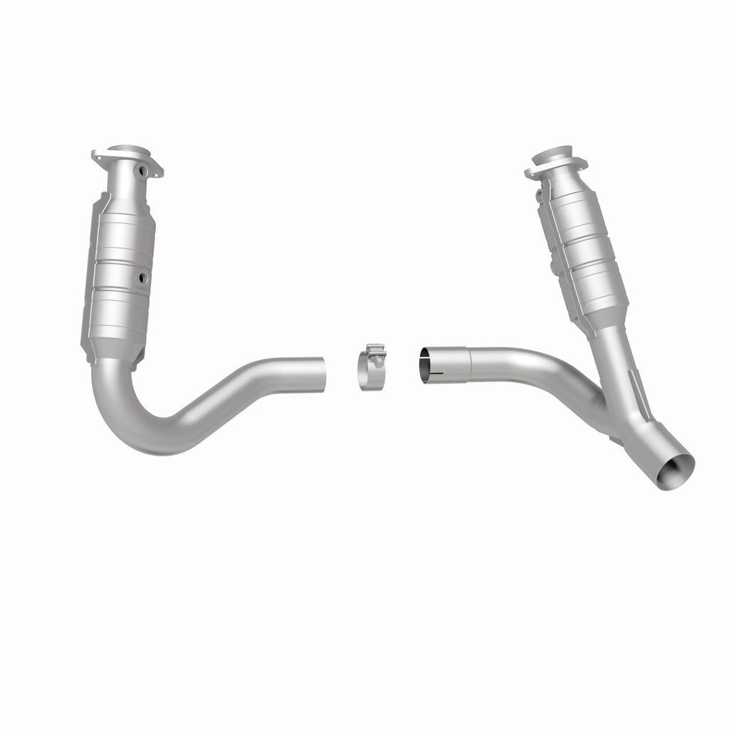 MagnaFlow Exhaust Products 49638 OEM Grade Direct-Fit Catalytic Converter for Select Chrysler Aspen, Dodge Durango