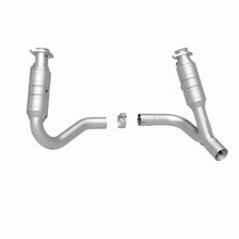 Load image into Gallery viewer, MagnaFlow Exhaust Products 49638 OEM Grade Direct-Fit Catalytic Converter for Select Chrysler Aspen, Dodge Durango
