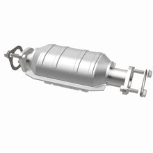 Load image into Gallery viewer, MagnaFlow Exhaust Products 5571483 California CARB Direct-Fit Catalytic Converter for Select Hyundai Tucson, Kia Sportage