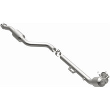 Load image into Gallery viewer, MagnaFlow Exhaust Products 454033 California CARB Direct-Fit Catalytic Converter for Select Mercedes-Benz E320