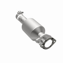 Load image into Gallery viewer, MagnaFlow Exhaust Products 5571996 California CARB Direct-Fit Catalytic Converter for Select Ford C-Max
