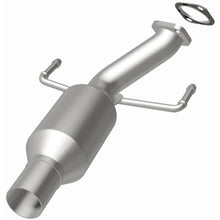Load image into Gallery viewer, MagnaFlow Exhaust Products 557966 California CARB Direct-Fit Catalytic Converter for Select Buick Encore, Chevrolet Trax