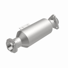 Load image into Gallery viewer, MagnaFlow Exhaust Products 4481876 California CARB Direct-Fit Catalytic Converter for Select Hyundai Elantra, Hyundai Tiburon