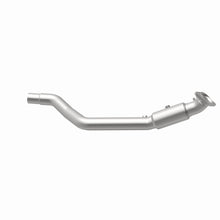 Load image into Gallery viewer, MagnaFlow Exhaust Products 21-577 OEM Grade Direct-Fit Catalytic Converter for Select Chrysler 300, Dodge Challenger, Dodge Charger, Dodge Magnum
