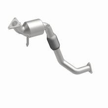 Load image into Gallery viewer, MagnaFlow Exhaust Products 5481947 California CARB Direct-Fit Catalytic Converter for Select Audi Q7, Volkswagen Touareg