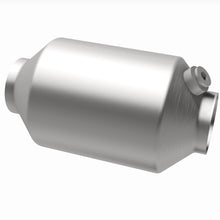 Load image into Gallery viewer, MagnaFlow Exhaust Products 51046 OEM Grade Universal Catalytic Converter for Select Chevrolet Express 2500, Chevrolet Express 3500, Chevrolet Express 4500, Chevrolet Silverado 1500, Chevrolet Silverado LD, Chevrolet Suburban, Chevrolet Tahoe, GMC Savana