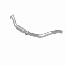 Load image into Gallery viewer, MagnaFlow Exhaust Products 5561101 California CARB Direct-Fit Catalytic Converter for Select Chrysler 300, Dodge Challenger, Dodge Charger