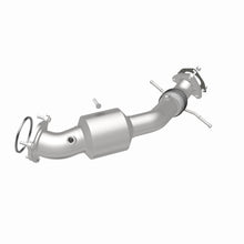 Load image into Gallery viewer, MagnaFlow Exhaust Products 280731 OEM Grade Direct-Fit Catalytic Converter for Select Land Rover Discovery Sport, Land Rover Range Rover Evoque
