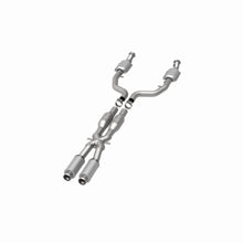 Load image into Gallery viewer, MagnaFlow Exhaust Products 5411031 California CARB Direct-Fit Catalytic Converter for Select BMW M3