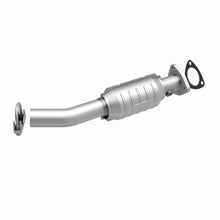 Load image into Gallery viewer, MagnaFlow Exhaust Products 557812 California CARB Direct-Fit Catalytic Converter for Select Suzuki Forenza, Suzuki Reno