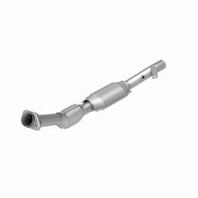 Load image into Gallery viewer, MagnaFlow Exhaust Products 51727 OEM Grade Direct-Fit Catalytic Converter for Select Ford F-150, Ford F-150 Heritage