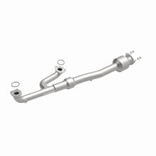Load image into Gallery viewer, MagnaFlow Exhaust Products 5671027 California CARB Direct-Fit Catalytic Converter for Select Honda Accord