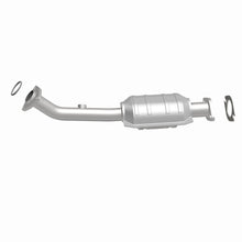 Load image into Gallery viewer, MagnaFlow Exhaust Products 49531 OEM Grade Direct-Fit Catalytic Converter for Select INFINITI QX4, Nissan Pathfinder