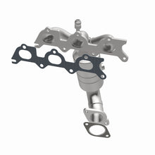 Load image into Gallery viewer, MagnaFlow Exhaust Products 51861 OEM Grade Manifold Catalytic Converter for Select Chrysler Sebring, Dodge Avenger