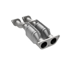 Load image into Gallery viewer, MagnaFlow Exhaust Products 23310 HM Grade Direct-Fit Catalytic Converter for Select Ford Explorer, Mercury Mountaineer