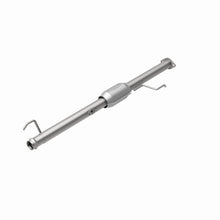 Load image into Gallery viewer, MagnaFlow Exhaust Products 447226 California CARB Direct-Fit Catalytic Converter for Select Toyota Tundra