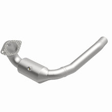 Load image into Gallery viewer, MagnaFlow Exhaust Products 21-603 OEM Grade Direct-Fit Catalytic Converter for Select Ford Edge, Ford Fusion, Lincoln Continental, Lincoln MKX, Lincoln Nautilus