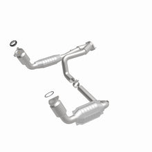 Load image into Gallery viewer, MagnaFlow Exhaust Products 447284 California CARB Direct-Fit Catalytic Converter for Select Chevrolet Silverado 1500, Chevrolet Tahoe, GMC Sierra 1500, GMC Yukon