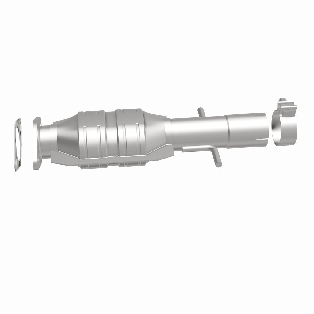 MagnaFlow Exhaust Products 49623 OEM Grade Direct-Fit Catalytic Converter for Select Chevrolet Malibu, Pontiac G6, Saturn Aura