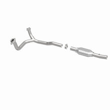 Load image into Gallery viewer, MagnaFlow Exhaust Products 23101 HM Grade Direct-Fit Catalytic Converter for Select Ford E-150 Econoline, Ford E-150 Econoline Club Wagon, Ford E-250 Econoline, Ford E-350 Econoline, Ford E-350 Econoline Club Wagon, Ford Econoline Super Duty