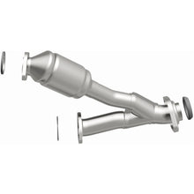 Load image into Gallery viewer, MagnaFlow Exhaust Products 49507 OEM Grade Direct-Fit Catalytic Converter for Select Lexus RX300, Toyota Highlander
