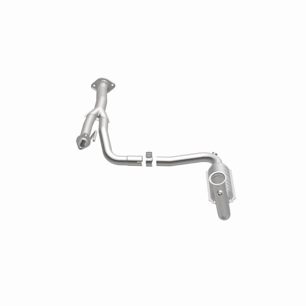 MagnaFlow Exhaust Products 49582 OEM Grade Direct-Fit Catalytic Converter for Select Jeep Liberty