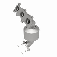 Load image into Gallery viewer, MagnaFlow Exhaust Products 51000 OEM Grade Manifold Catalytic Converter for Select Hyundai Santa Fe