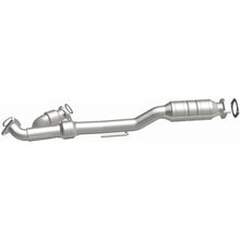 Load image into Gallery viewer, MagnaFlow Exhaust Products 557190 California CARB Direct-Fit Catalytic Converter for Select Nissan Altima