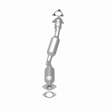 Load image into Gallery viewer, MagnaFlow Exhaust Products 551958 California CARB Direct-Fit Catalytic Converter for Select Chevrolet HHR