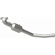 Load image into Gallery viewer, MagnaFlow Exhaust Products 5551250 California CARB Manifold Catalytic Converter for Select Dodge Durango, Jeep Grand Cherokee