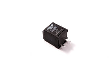 Load image into Gallery viewer, Diode Dynamics DD4006 Direct replacement for your factory relay. for Select Chevrolet S10, GMC Safari, GMC Savana 1500, GMC Savana 2500, GMC Savana 3500, GMC Yukon, Pontiac Firebird, Pontiac Grand Prix, Pontiac Montana
