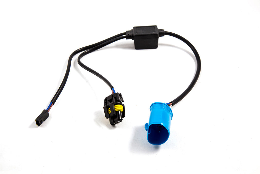 Diode Dynamics DD4041 Converts socket to your vehicles factory socket size.