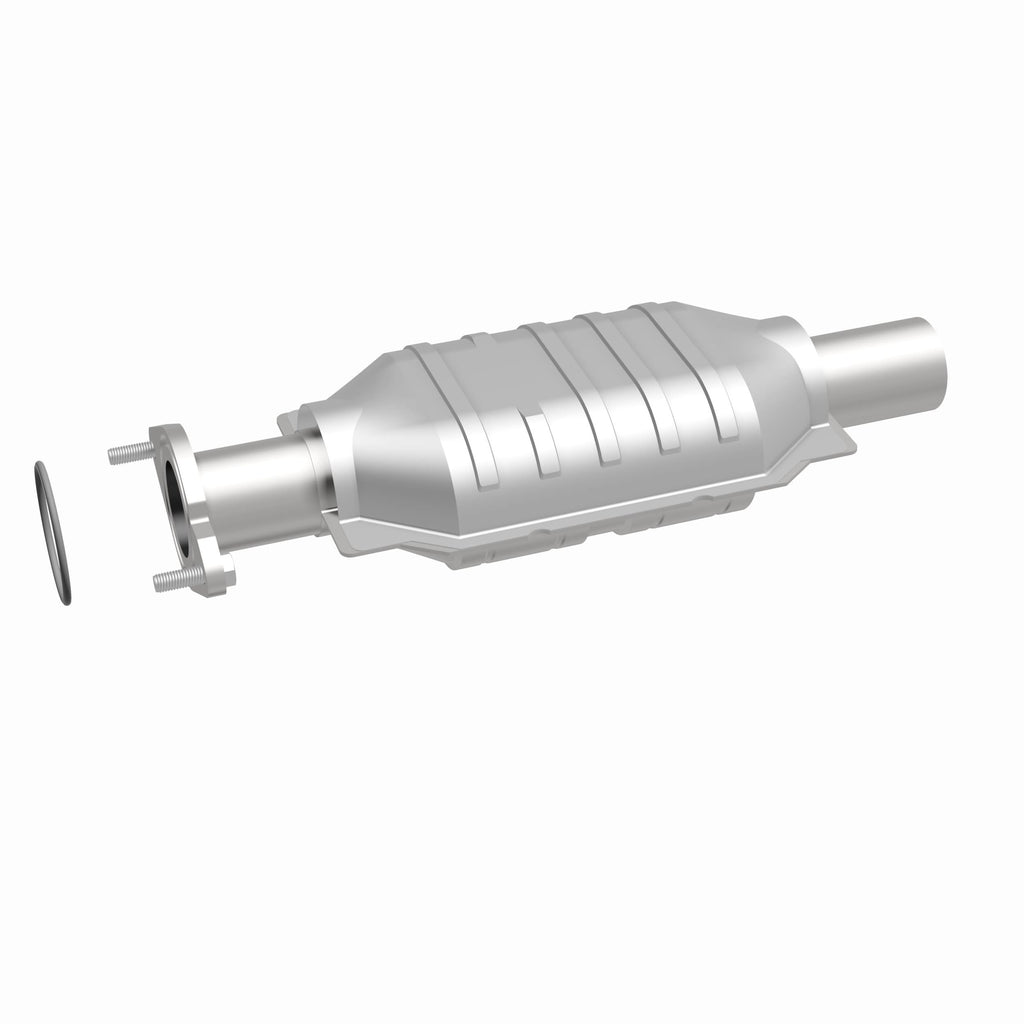 MagnaFlow Exhaust Products 51896 OEM Grade Direct-Fit Catalytic Converter for Select Ford Fusion, Mercury Milan