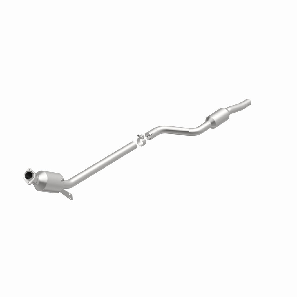 MagnaFlow Exhaust Products 21-448 OEM Grade Direct-Fit Catalytic Converter for Select Mercedes-Benz C300, Mercedes-Benz C350, Mercedes-Benz E350, Mercedes-Benz E400, Mercedes-Benz GLK350