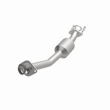 Load image into Gallery viewer, MagnaFlow Exhaust Products 551689 California CARB Direct-Fit Catalytic Converter for Select Nissan NV200