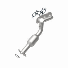 Load image into Gallery viewer, MagnaFlow Exhaust Products 49995 OEM Grade Manifold Catalytic Converter for Select Lexus GS300