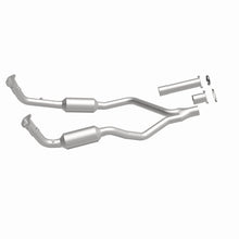 Load image into Gallery viewer, MagnaFlow Exhaust Products 3391821 California CARB Direct-Fit Catalytic Converter for Select Land Rover Range Rover