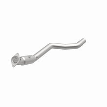 Load image into Gallery viewer, MagnaFlow Exhaust Products 21-577 OEM Grade Direct-Fit Catalytic Converter for Select Chrysler 300, Dodge Challenger, Dodge Charger, Dodge Magnum