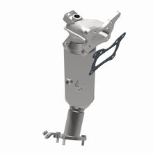 Load image into Gallery viewer, MagnaFlow Exhaust Products 280121 OEM Grade Direct-Fit Catalytic Converter for Select Honda Civic, Honda HR-V